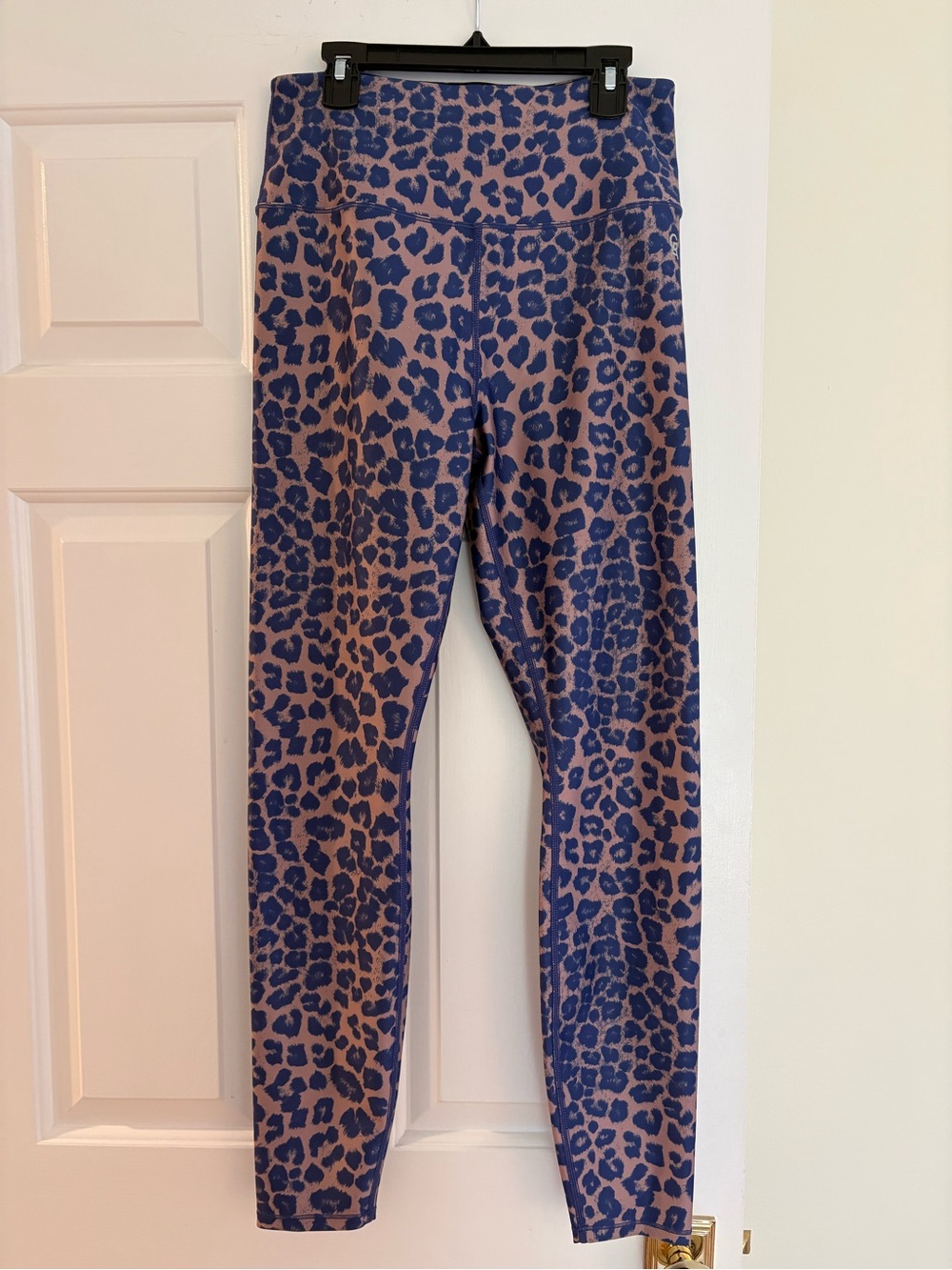 Good American Leopard Print Leggings - Purple and Tan